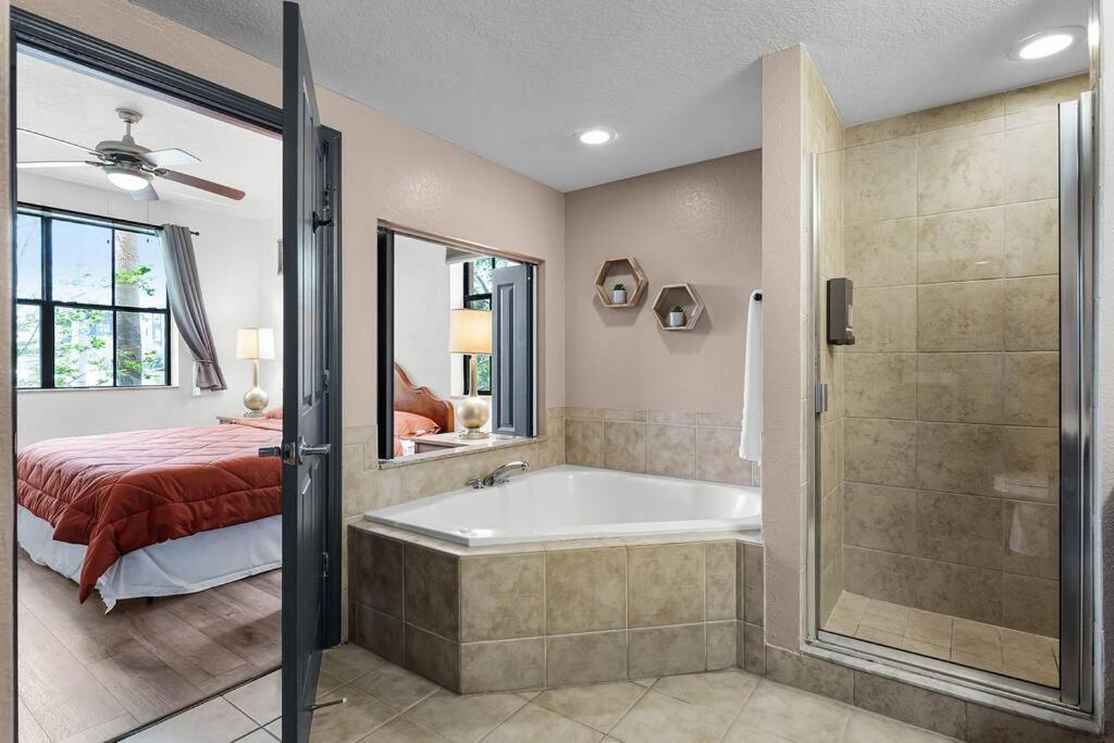 Designer Corner Suite 3Br/2Ba - Disney, Universal, Convention Center & Seaworld Orlando Exterior photo
