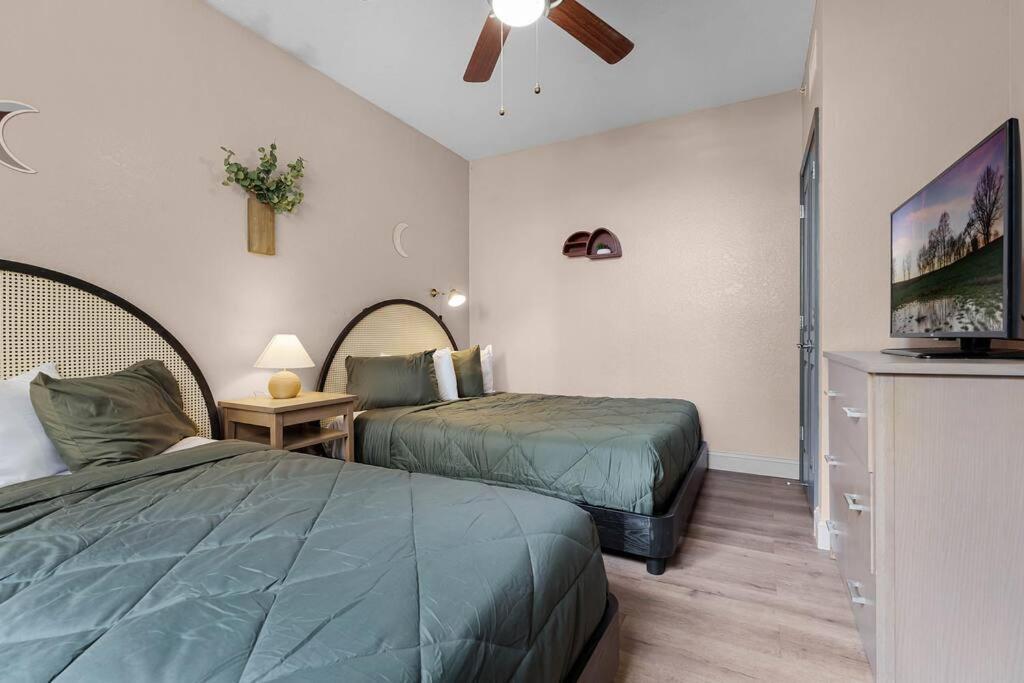 Designer Corner Suite 3Br/2Ba - Disney, Universal, Convention Center & Seaworld Orlando Exterior photo